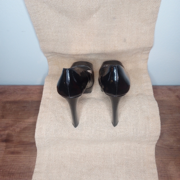 Qupid Black Platform Stilettoes 1" Platform 4" Heel Size 6 Comfy Sexy Open Toe - Picture 2 of 10